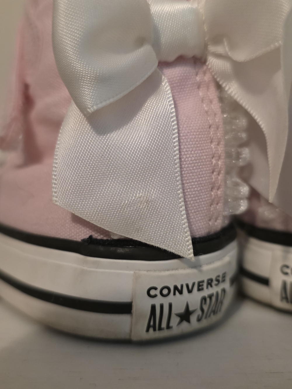Converse Size 6 toddler- Pink Canvas High-Top Sneakers with LACE AND BOW accents - Picture 5 of 6